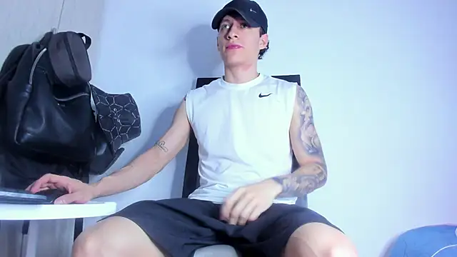 enzo bvlgari online show from March 12, 12:40 am