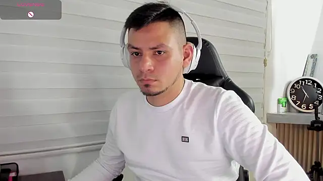 Rick Diesel  online show from February 25, 3:29 am