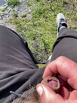 makar8 online show from April 2, 8:55 am