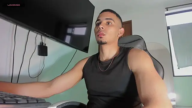 joss 111 online show from April 21, 8:59 pm