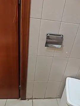 striperman98 online show from March 20, 2:43 pm