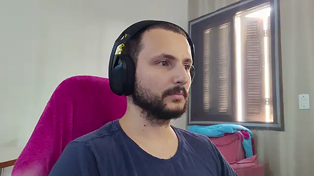 iurytx online show from February 12, 6:36 pm