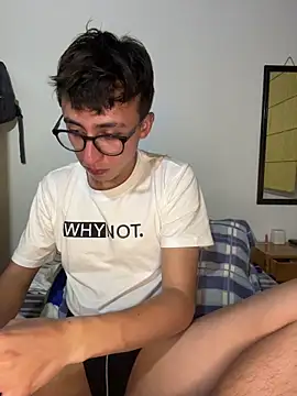 CamiRojas boy online show from June 30, 3:18 am