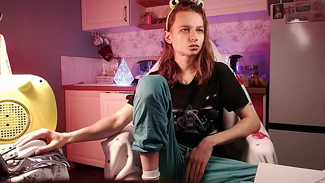 Frank Fraer online show from September 22, 4:50 pm