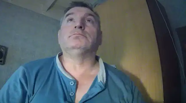 GYurmoka70 online show from December 15, 9:42 pm