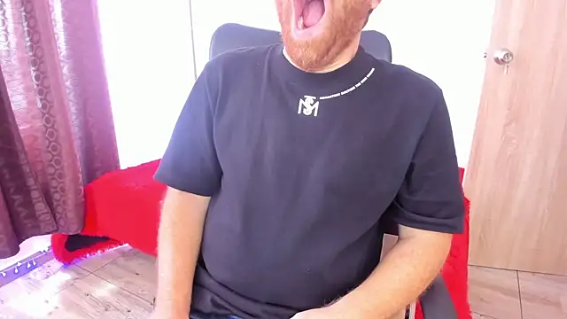 michacosio online show from March 4, 5:09 pm