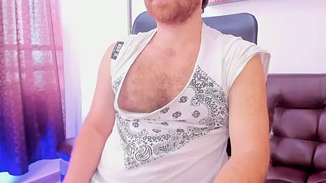 michacosio online show from December 18, 4:14 pm