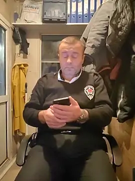 muscularsexy online show from February 3, 11:43 pm