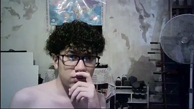 Emv2 online show from February 25, 9:05 pm