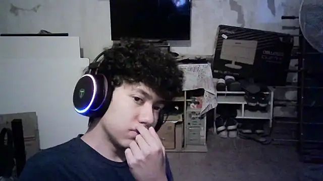 Emv2 online show from March 4, 1:29 pm