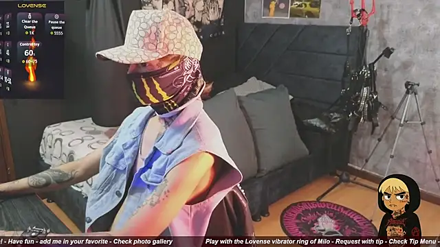 AcidMilo online show from November 16, 9:50 pm