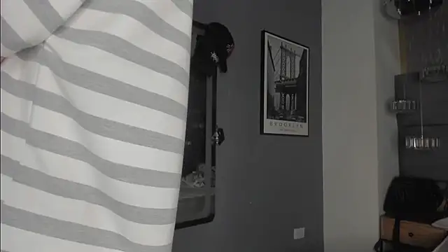 AcidMilo online show from December 22, 12:49 pm