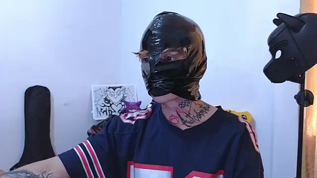 AcidMilo online show from February 10, 10:09 pm