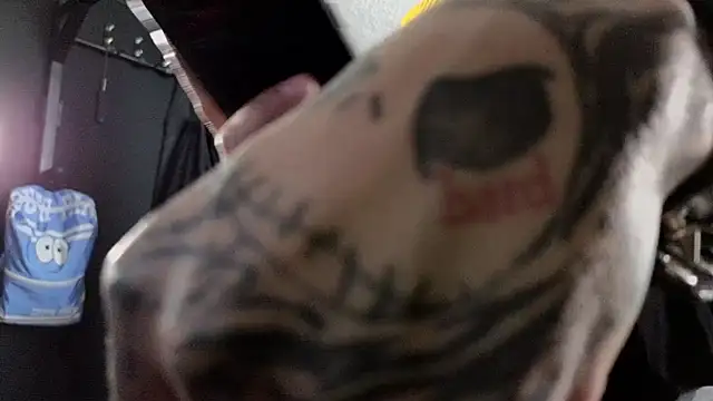 AcidMilo online show from October 11, 7:51 pm