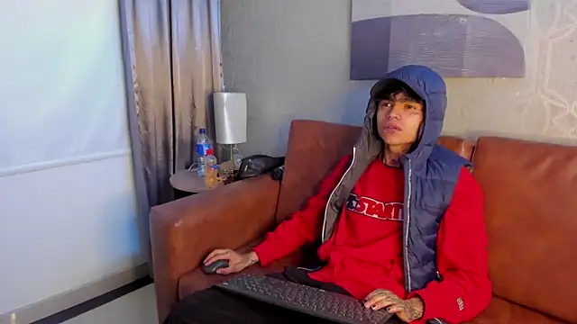 AcidMilo online show from December 11, 12:27 pm