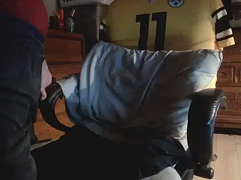 xxxTony999 online show from December 4, 12:23 pm