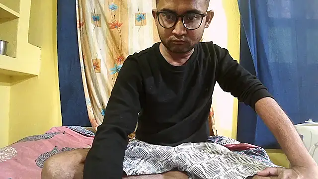 Cute boy2000 online show from January 21, 11:18 am