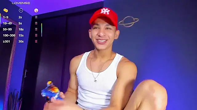 liuscast22 online show from April 8, 1:42 pm