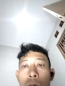 Snapshot of Dwirosebig chatting on October 13, 6:14 pm Dwirosebig online show from October 13, 6:14 pm