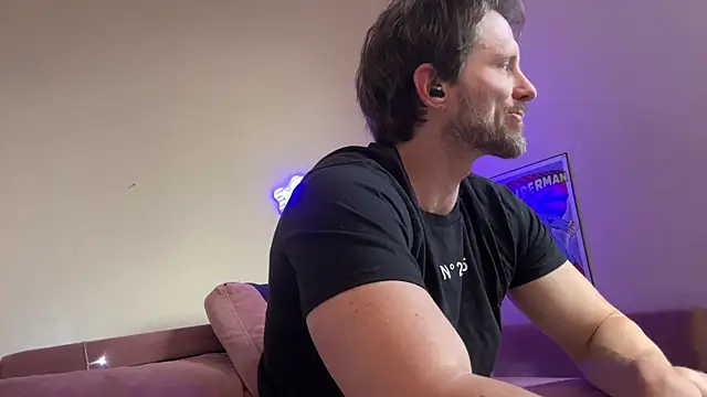 alexmannd online show from June 24, 9:17 pm