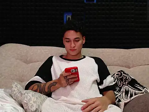 Curly Angel24 online show from October 23, 11:19 pm