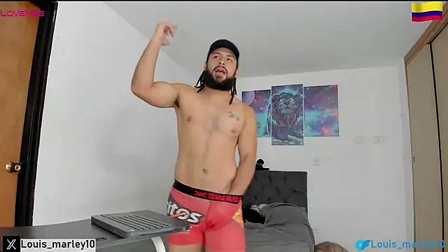 Louis marley   online show from December 3, 8:59 pm