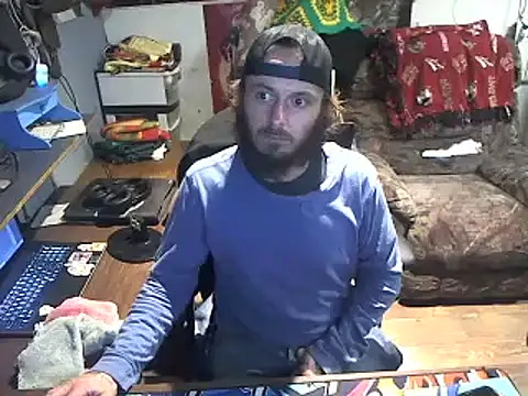 CloudDadddyyy420 online show from January 17, 4:04 am