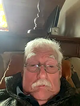 Steffibi1954 online show from November 2, 10:19 am