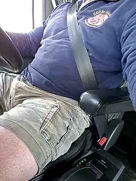 Tobyp677 online show from October 27, 8:44 pm