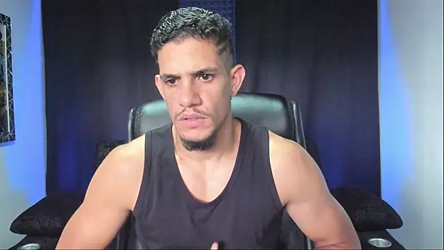 jhonnysnow17 online show from March 29, 10:10 pm