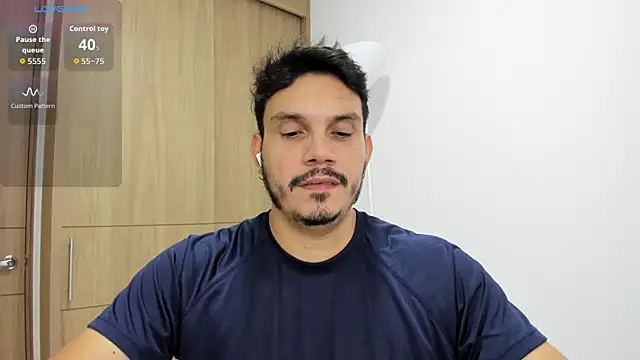 alejandro stark online show from October 21, 4:26 am