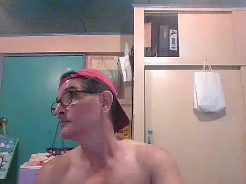 kavir-sebastien online show from September 28, 9:13 pm