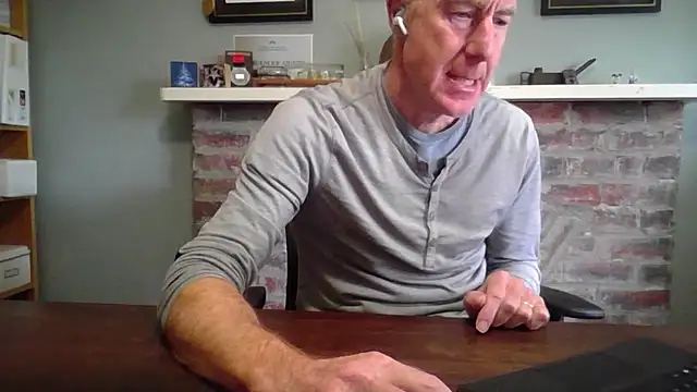 jiggy77777 online show from February 19, 10:53 pm