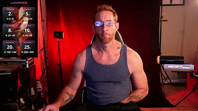 FiftyShadez online show from December 26, 8:00 pm