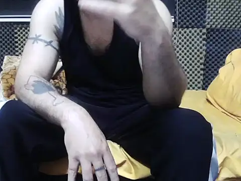 Arabeyes online show from November 14, 3:42 am