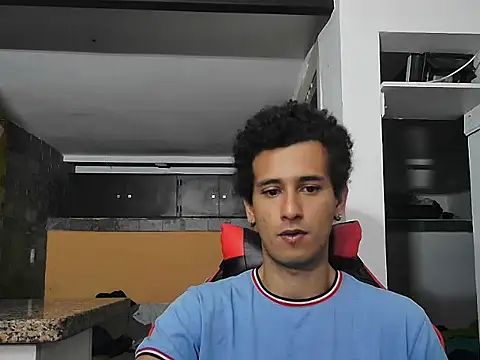 talktome4 online show from February 13, 6:02 pm