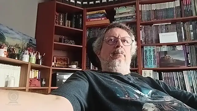 Mandra is a whore online show from November 5, 9:55 am