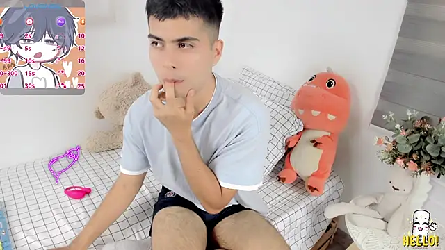 lucas cute online show from April 20, 7:16 pm