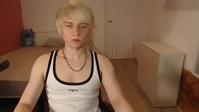 Oliver sweet  online show from February 27, 1:40 am