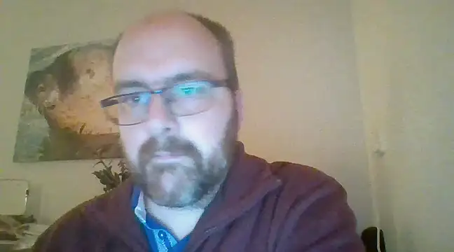 Snapshot of CamboyHappyDave chatting on December 11, 7:21 pm CamboyHappyDave online show from December 11, 7:21 pm