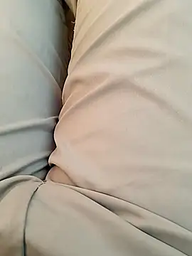 u wan me online show from January 6, 3:54 am